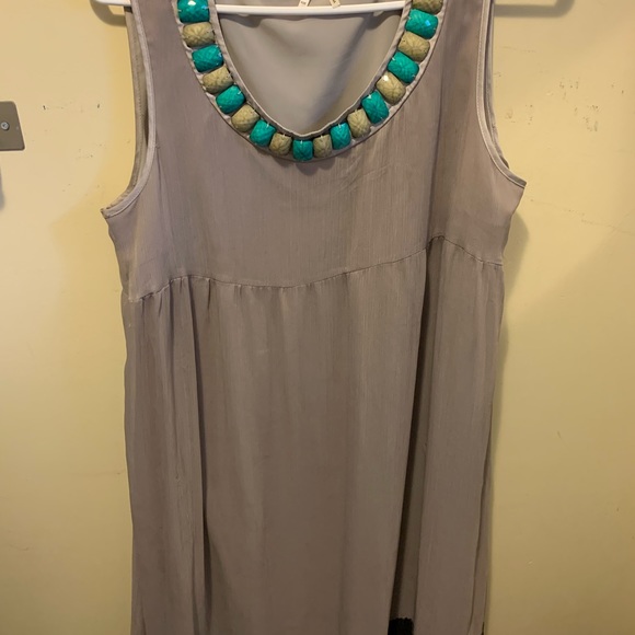 Cute party dress with beaded neckline - Picture 2 of 8